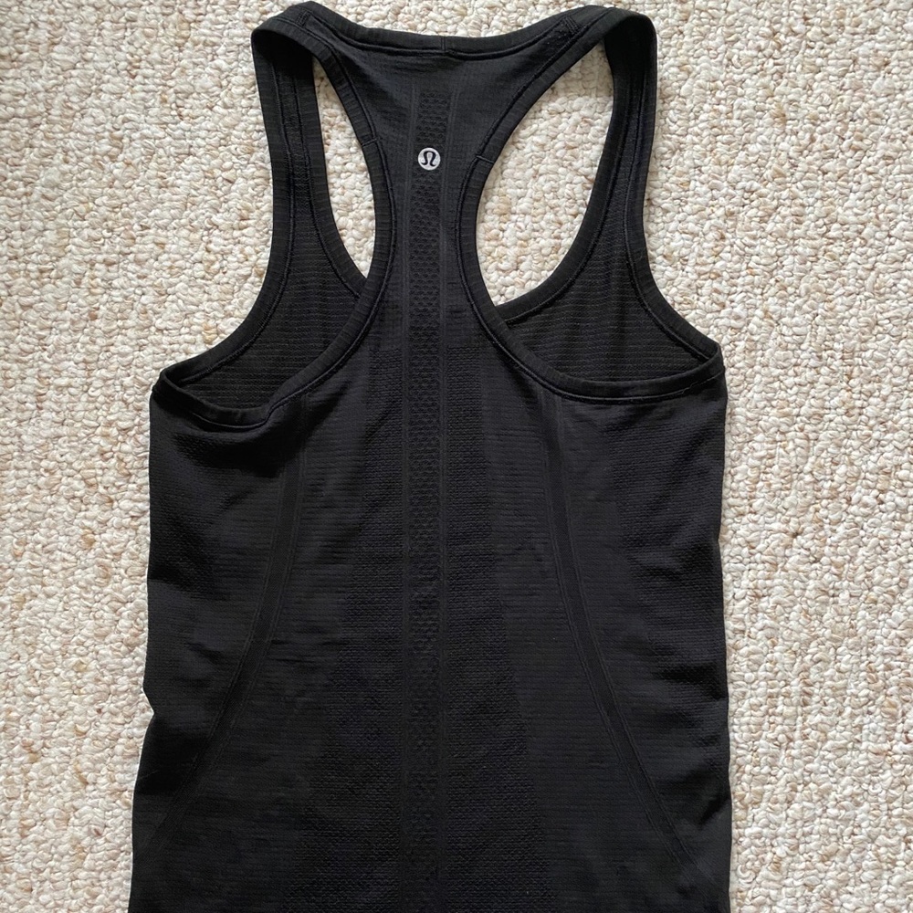 Lululemon Swiftly Tech Racerback